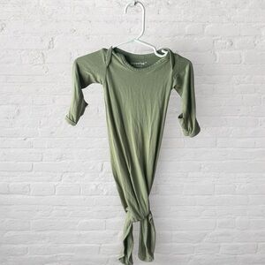 Bozentek // Green Modal Bamboo Baby Sleep Gown with Foldover Mitten Cuffs